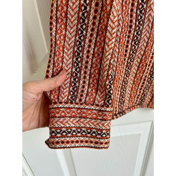 1970's Women's Dagger Collar Button Down Shirt Size Medium | 70's Blouse - Picture 5 of 6